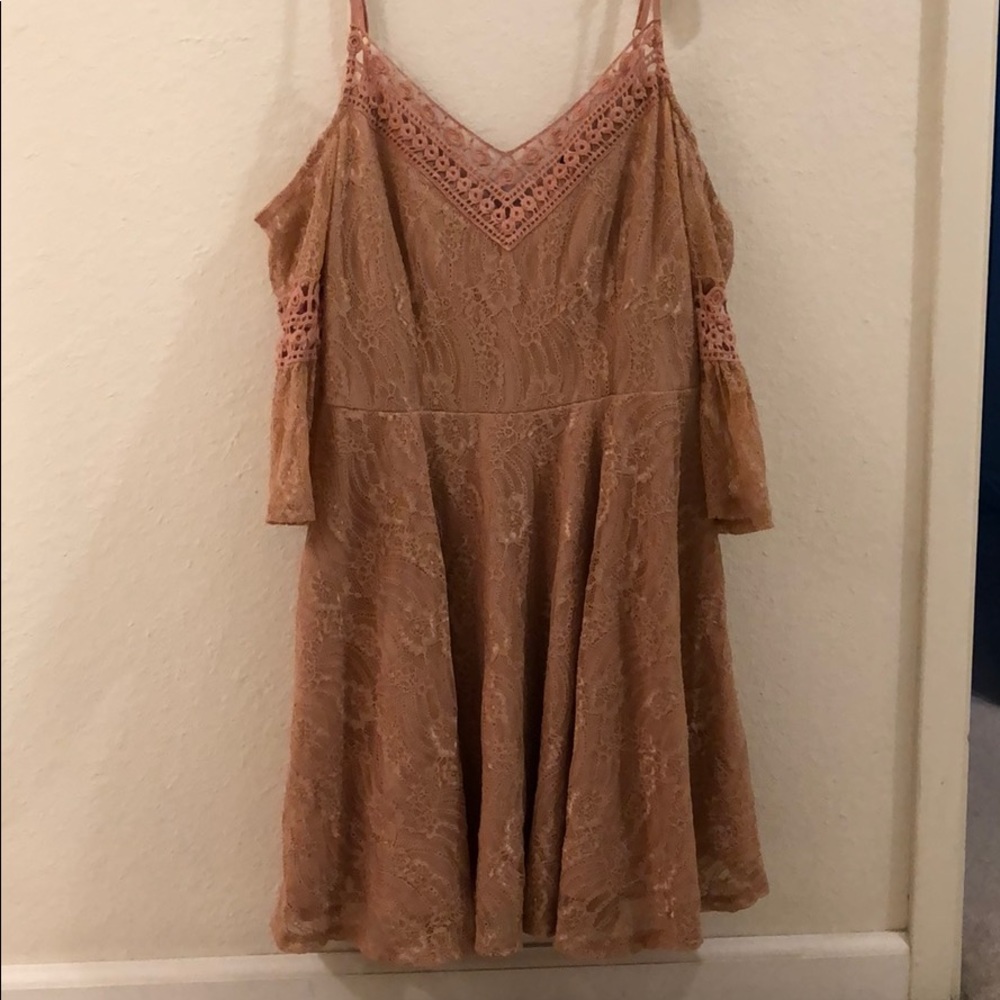 Lulu City Studio dress
